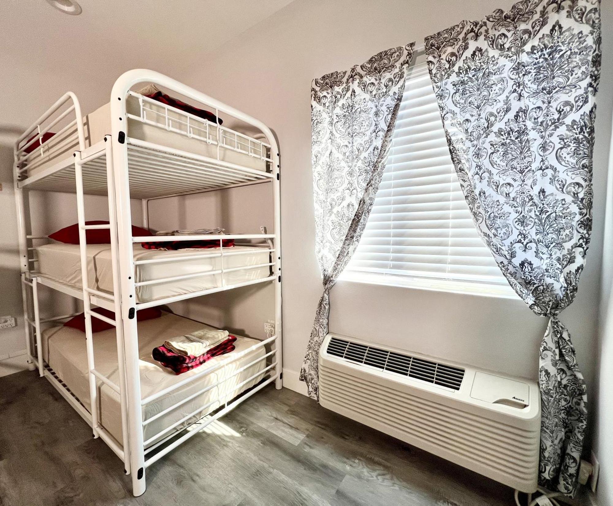 Fruit Hostel Los Angeles Bagian luar foto